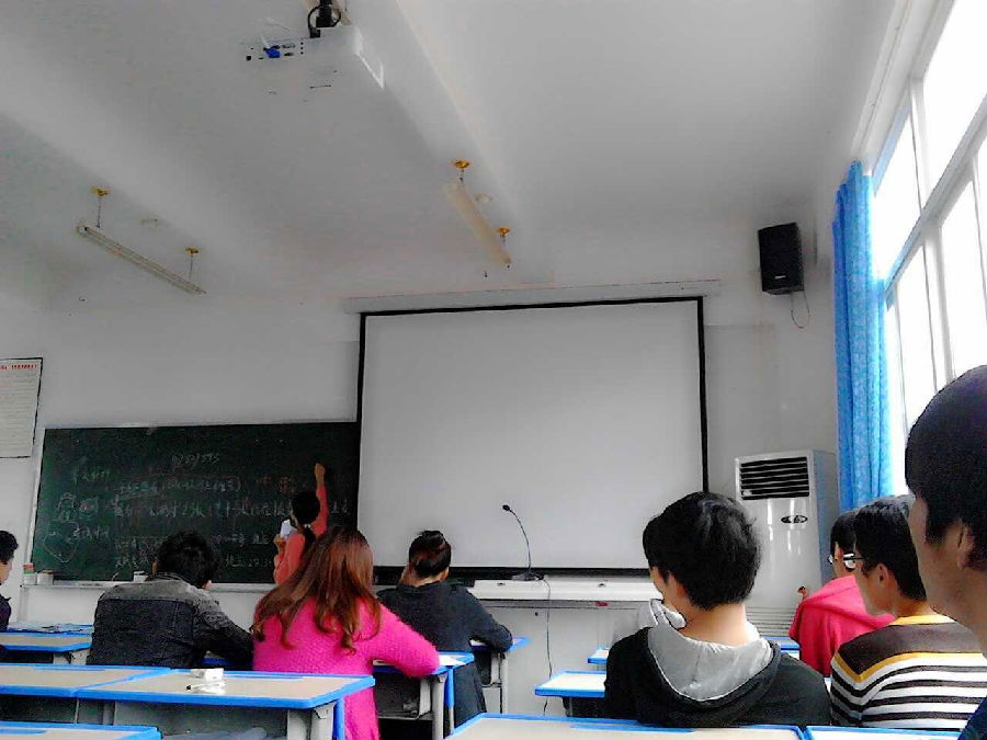 第十届校园运动会的筹备工作会议