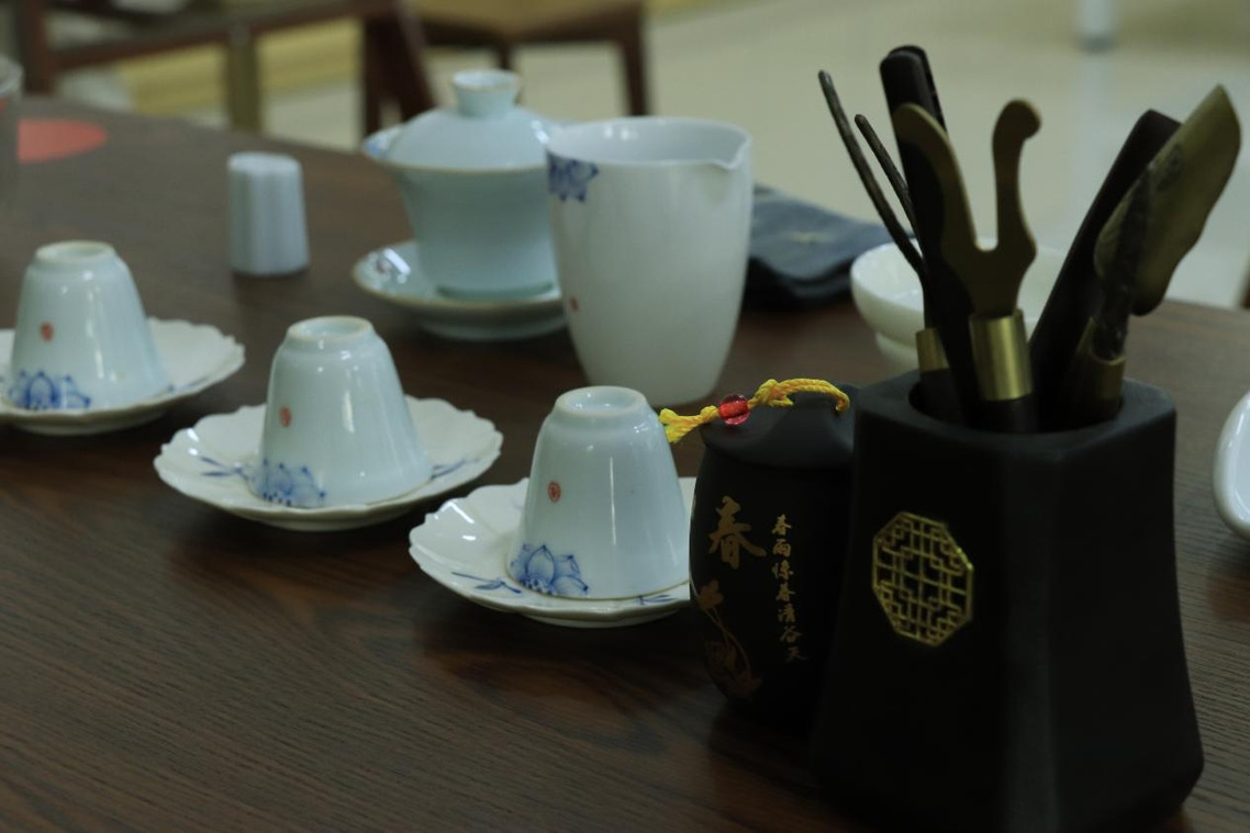 茶香四溢，交流无界 ——佳茗茶艺社举办茶文化交流活动