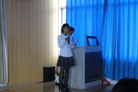 工艺美术学院召开2016届毕业生招聘宣讲会